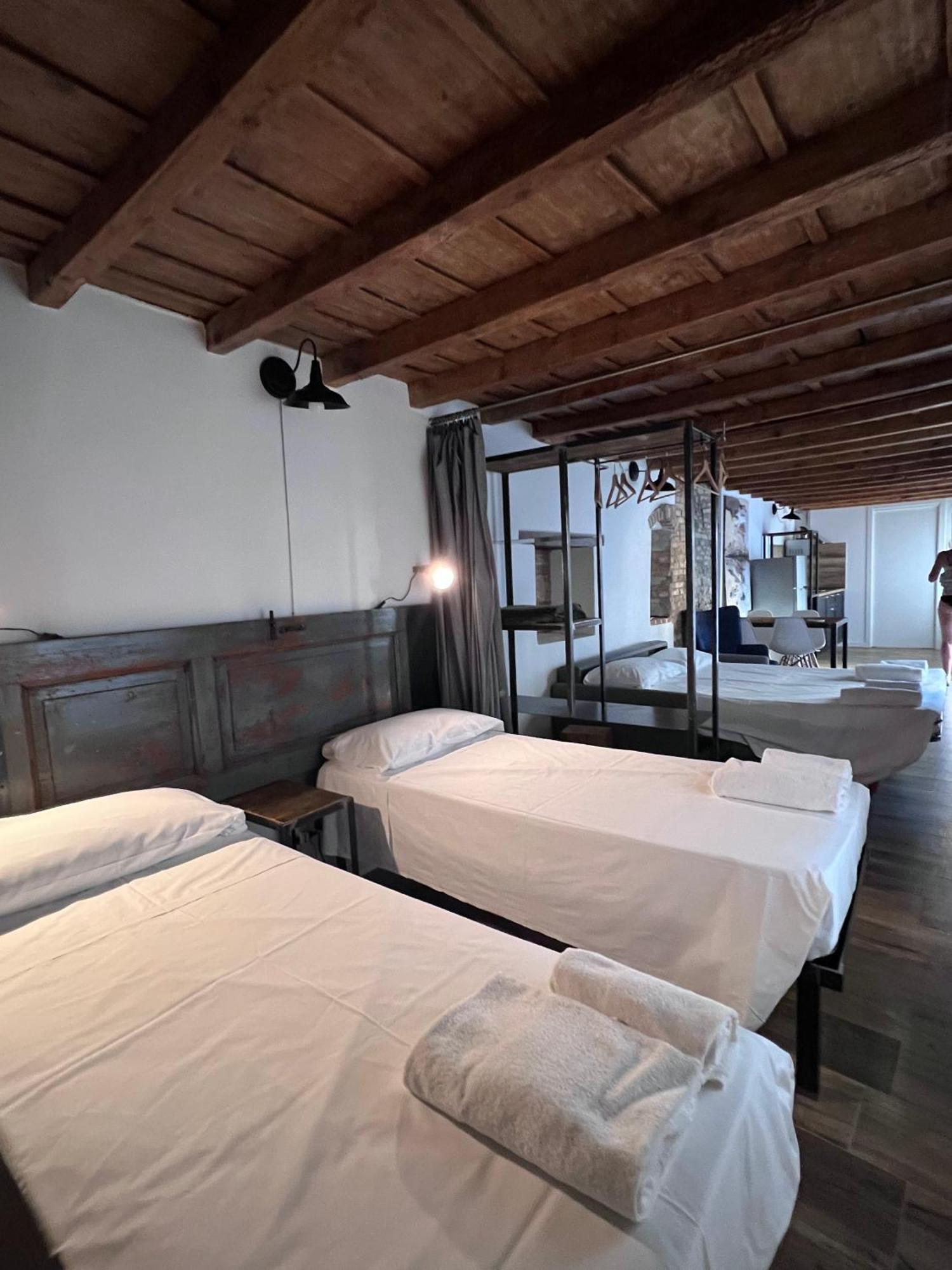 Borgovivo Il Tuo Loft In Centro Citta Apartment Бергамо Екстериор снимка